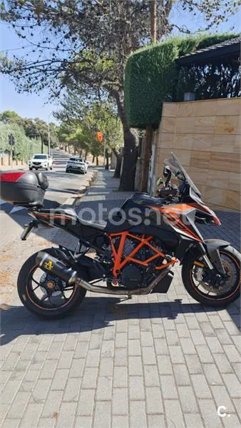 KTM 1290 Super Duke GT 10.900 € 2019 Madrid - 1