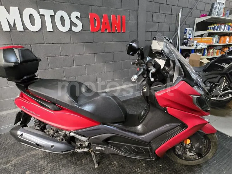 Kymco Super Dink 350 - Vista 3