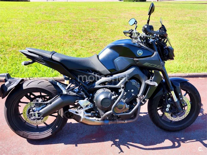 Yamaha MT-09 7000 € 2017 Bizkaia - 1