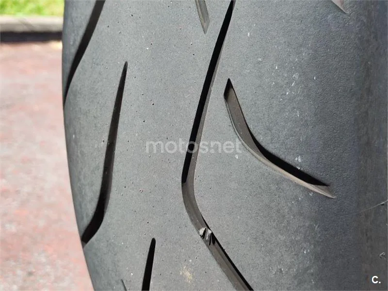 Yamaha MT-09 - Vista 10