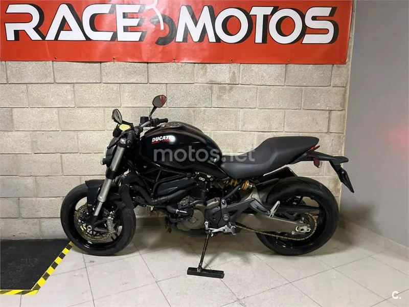 Ducati Monster 821 4500 € 2016 Valencia - 2