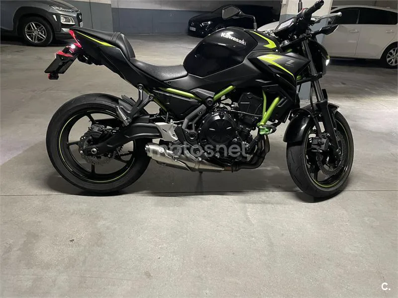 Kawasaki Z650 5600 € 2022 Pontevedra - 1
