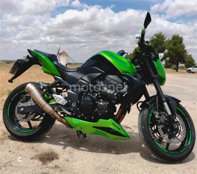 Kawasaki Z750 - Vista 5