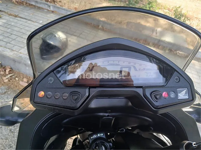 Honda VFR800X Crossrunner - Vista 3