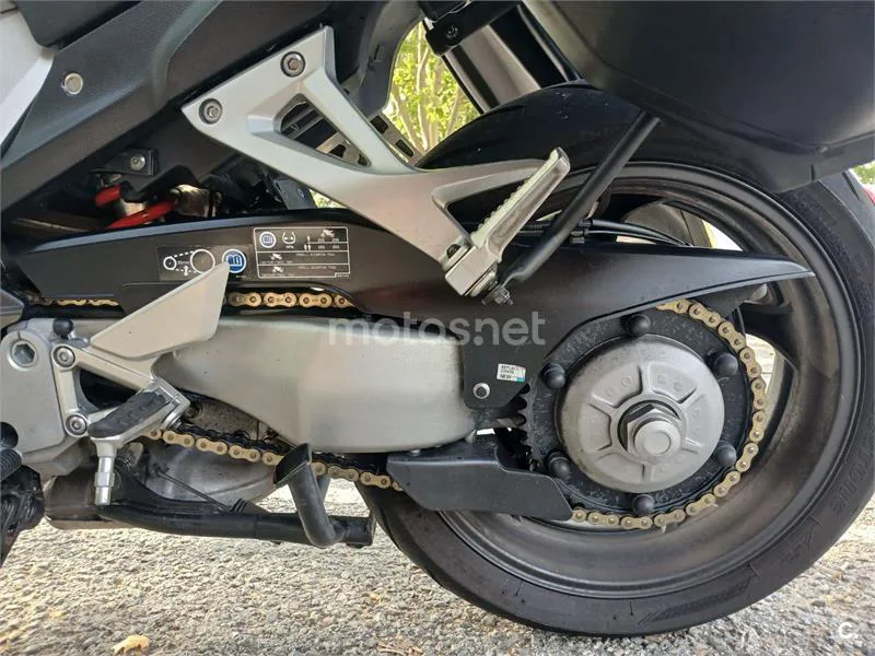 Honda VFR800X Crossrunner - Vista 8