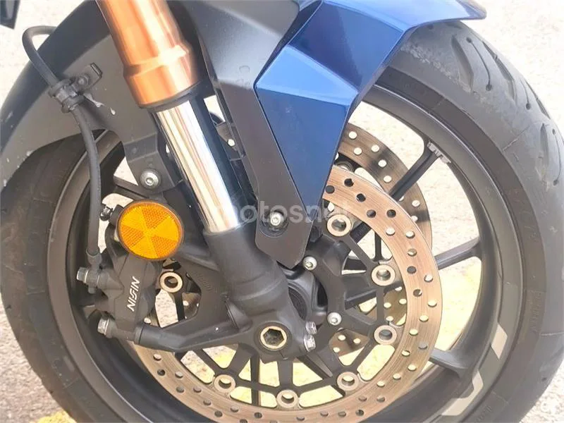 Honda NT1100 - Vista 9