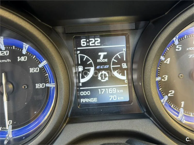 Yamaha TMAX 560 - Vista 6