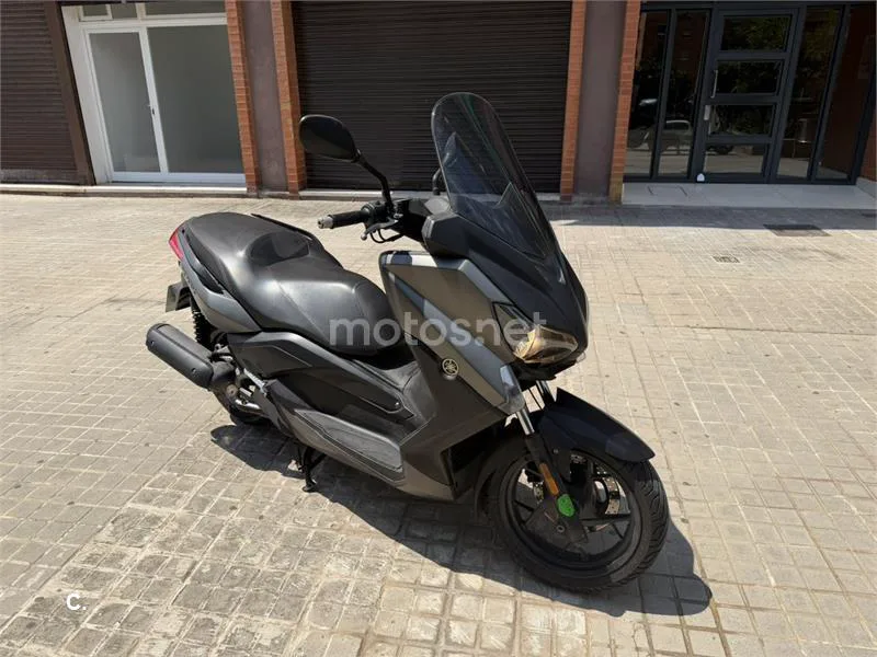Yamaha XMAX 125 2400 € 2017 Barcelona - 1