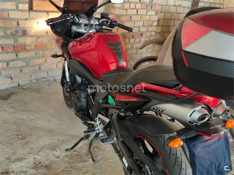 Yamaha FZ6 Fazer S2 - Vista 8