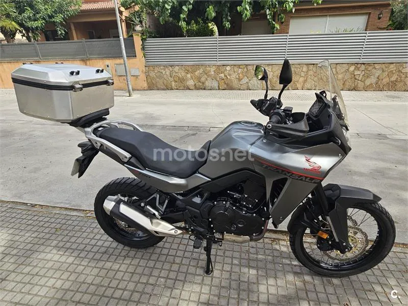 Honda XL750 Transalp - Vista 7