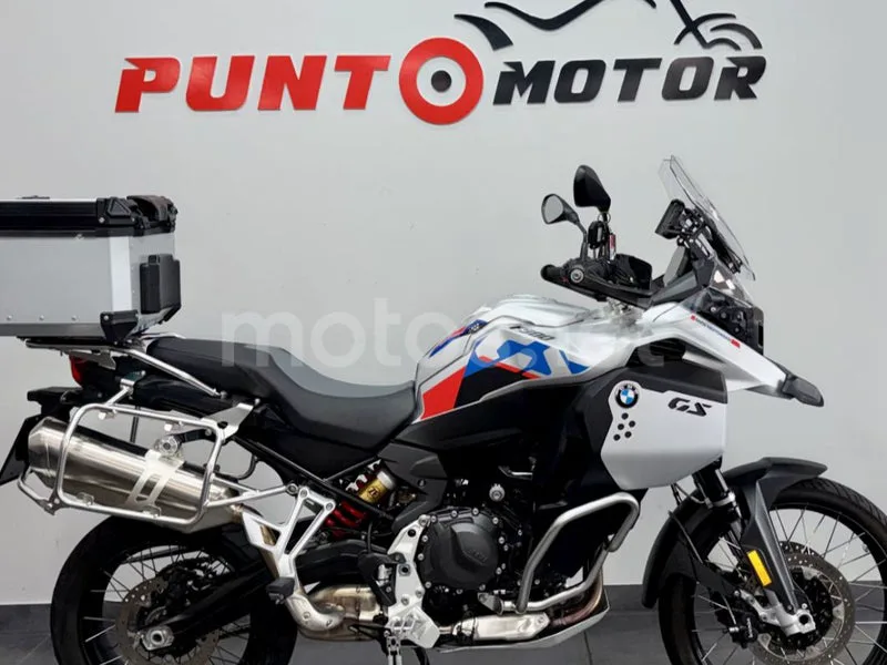 BMW F 900 GS - Vista 3