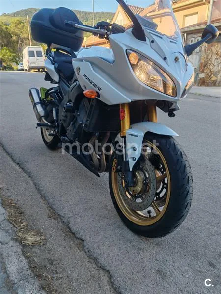 Yamaha Fazer 8 - Vista 8