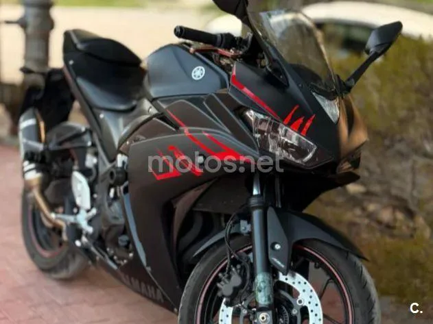 Yamaha YZF-R3 4400 € 2017 Madrid - 1