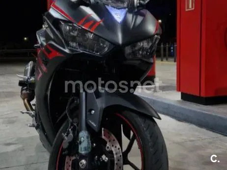 Yamaha YZF-R3 - Vista 5