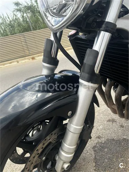 Yamaha FZ6 - Vista 3