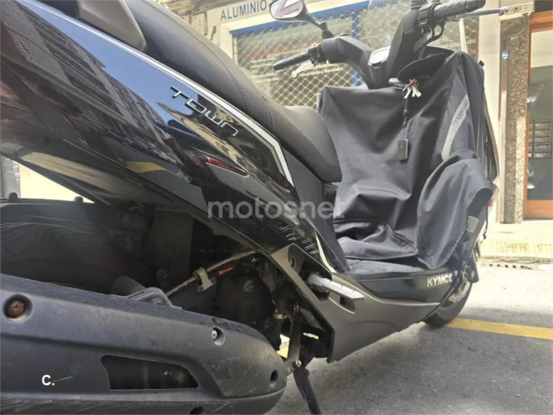 Kymco X-Town CT 125 - Vista 5