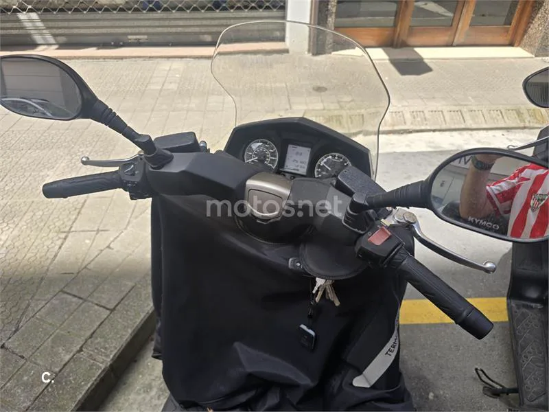 Kymco X-Town CT 125 - Vista 6