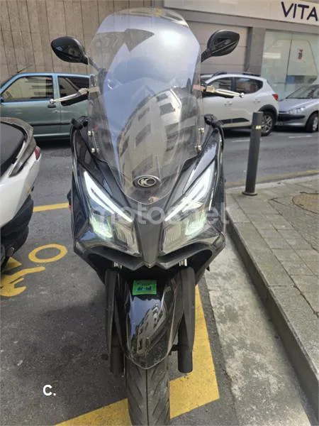 Kymco X-Town CT 125 - Vista 10