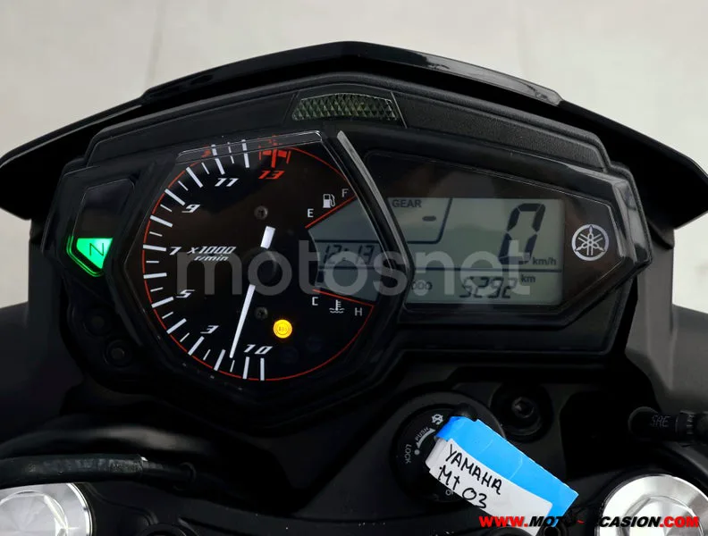 Yamaha MT-03 - Vista 6