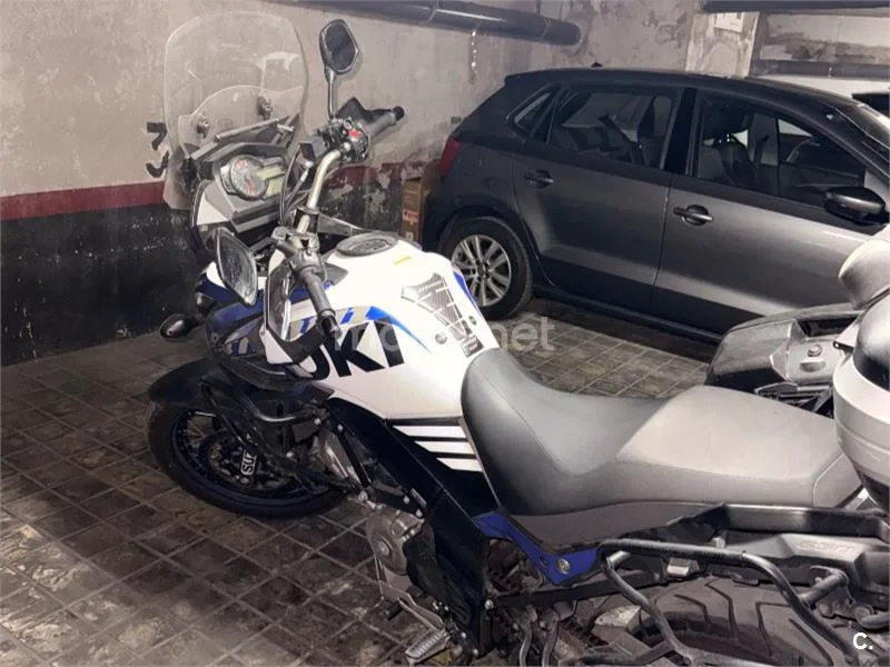 Suzuki V-Strom 650XT - Vista 6