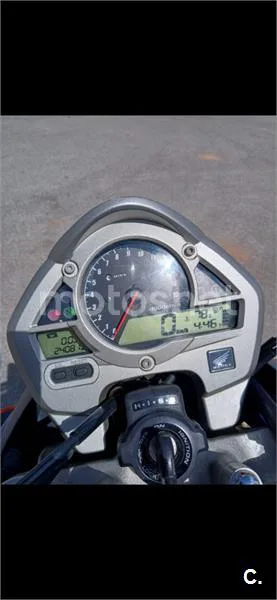 Honda CB600F Hornet - Vista 3