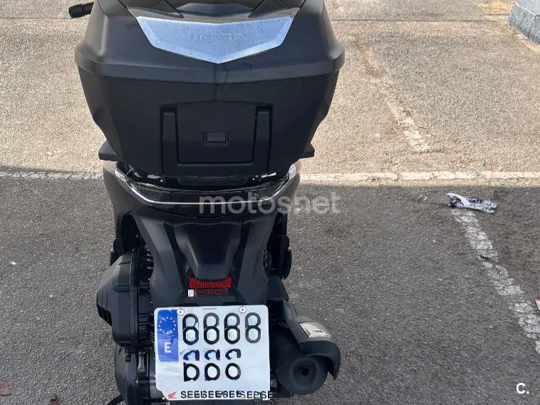 Honda SH125i - Vista 5