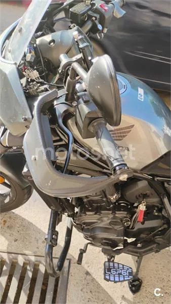 Honda Rebel 1100 - Vista 5