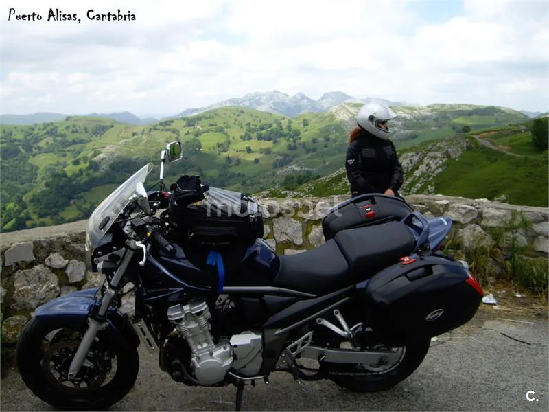 Suzuki Bandit 650 - Vista 3