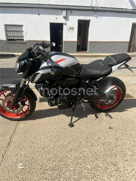 Yamaha MT-07 5800 € 2019 Cádiz - 2