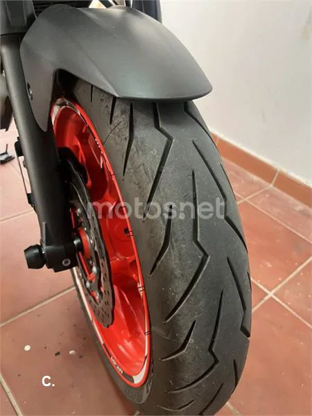 Yamaha MT-07 - Vista 4