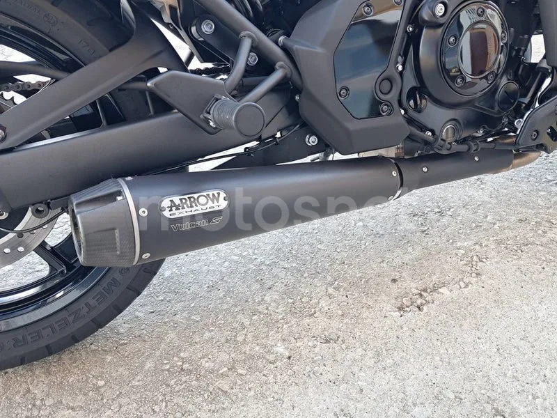 Kawasaki Vulcan S - Vista 11