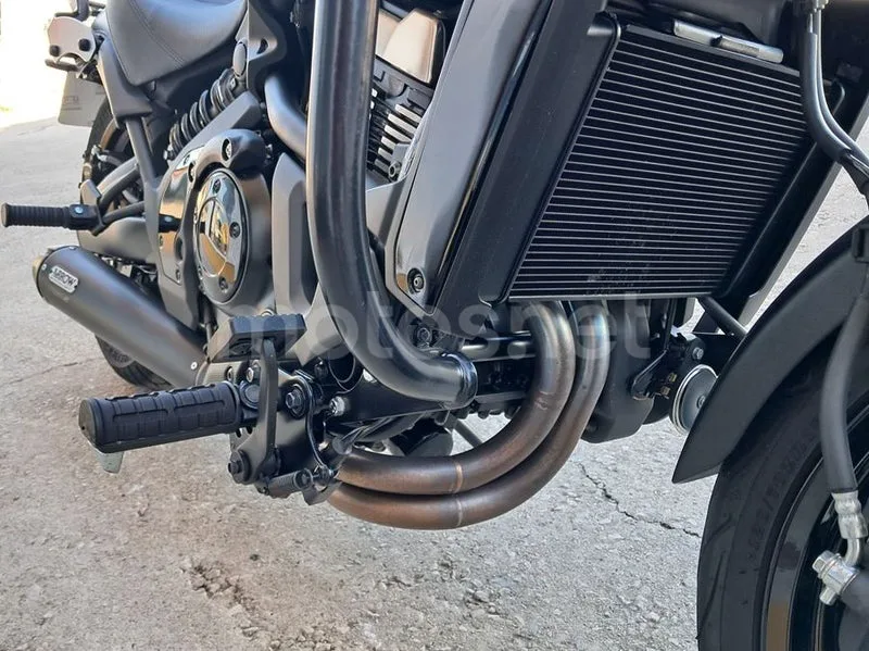 Kawasaki Vulcan S - Vista 12