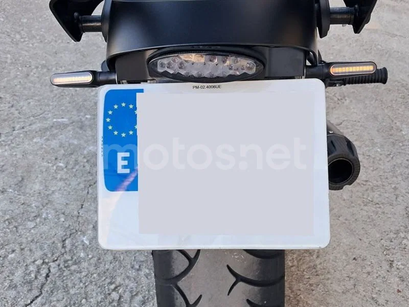 Kawasaki Vulcan S - Vista 16