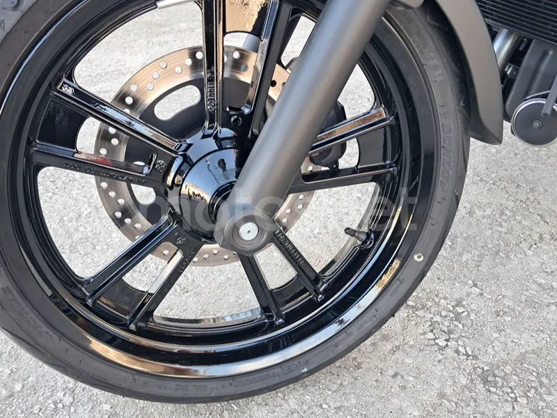 Kawasaki Vulcan S - Vista 17