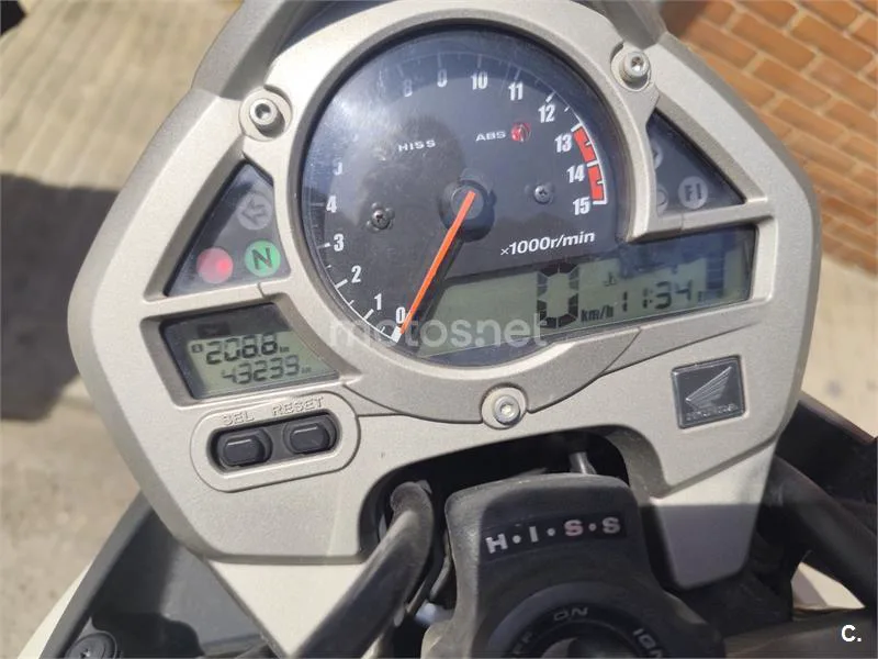 Honda CB600F Hornet - Vista 4