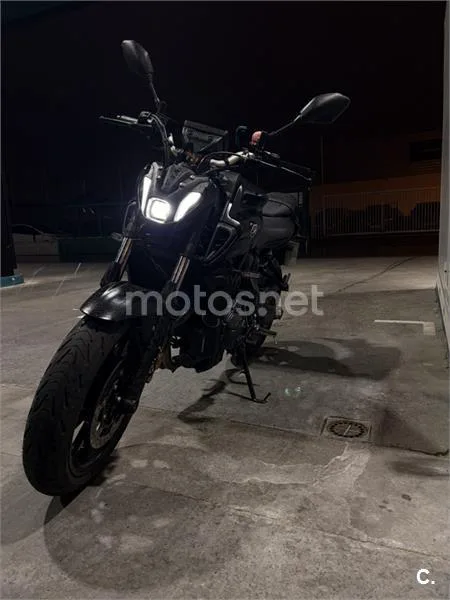 Yamaha MT-07 - Vista 4