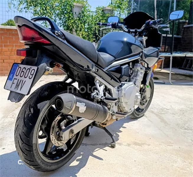 Suzuki Bandit 650S - Vista 5