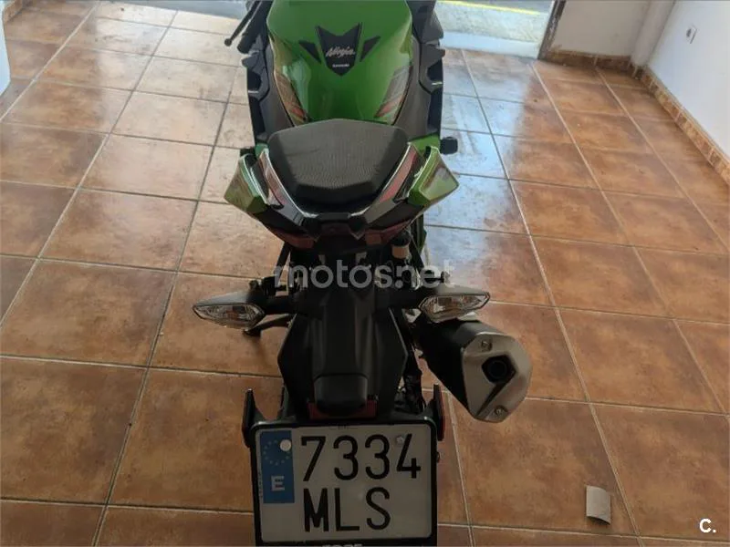 Kawasaki Ninja 400 - Vista 6