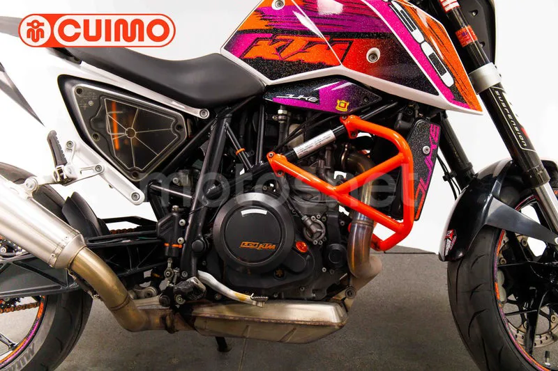 KTM 690 Duke - Vista 16