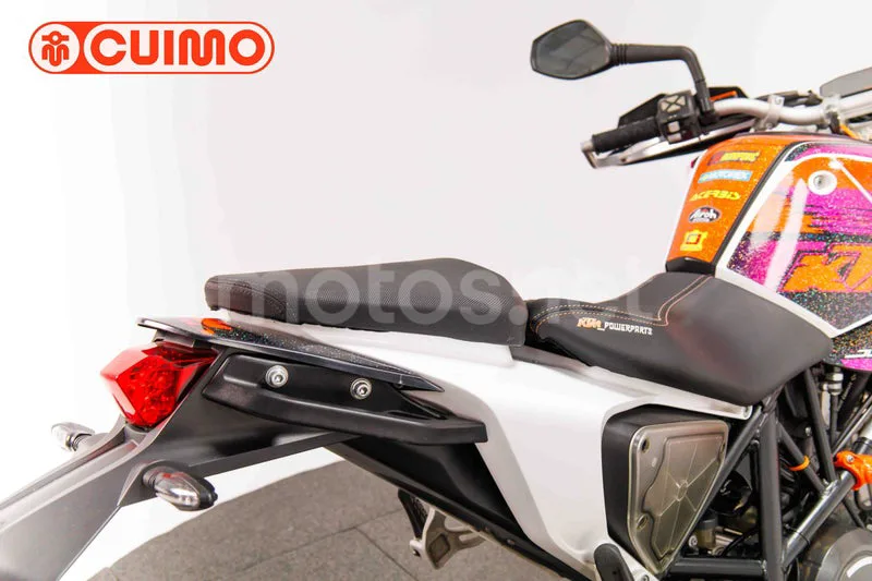 KTM 690 Duke - Vista 19
