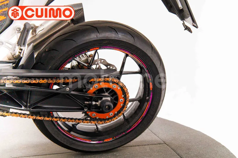 KTM 690 Duke - Vista 25