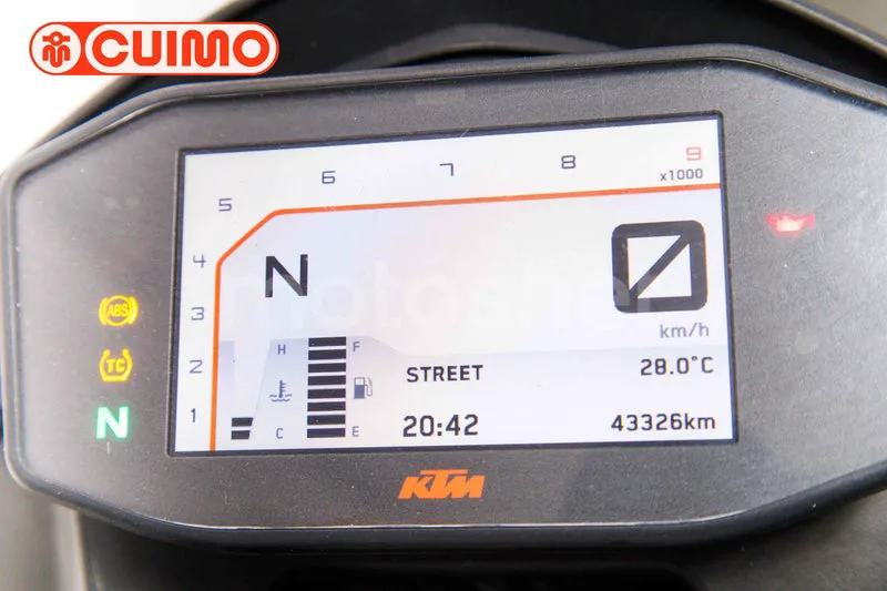 KTM 690 Duke - Vista 27