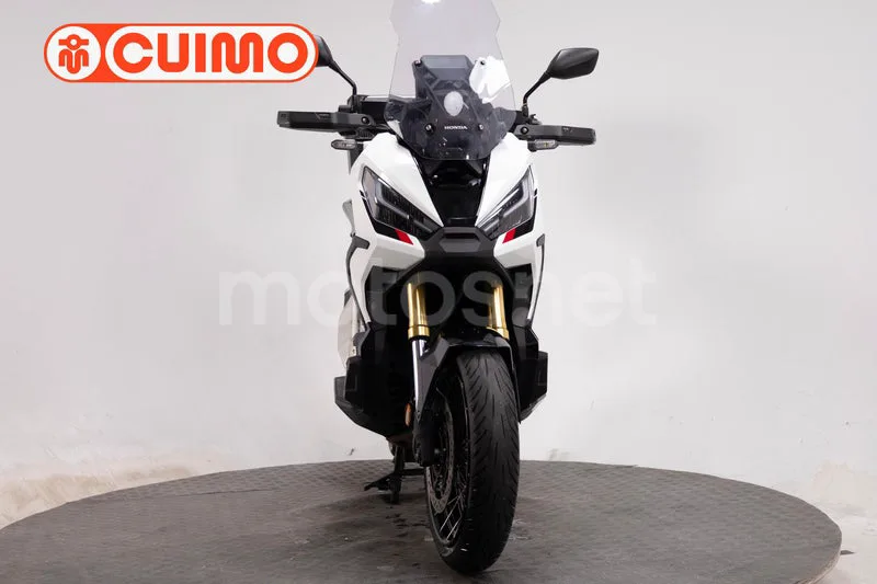 Honda X-ADV - Vista 23