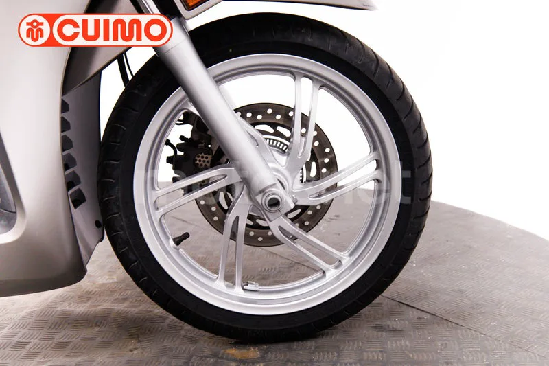 Honda SH350i - Vista 14