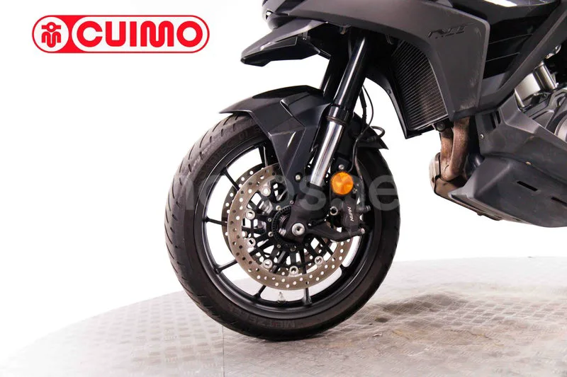 Honda NT1100 - Vista 21