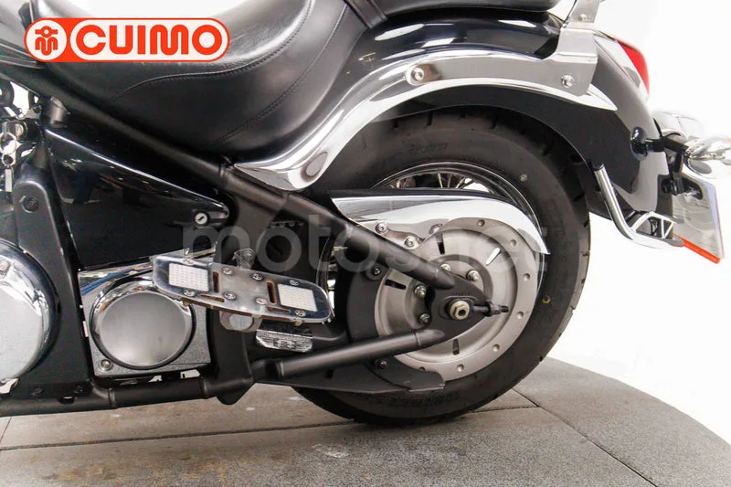Kawasaki VN900 Classic - Vista 26