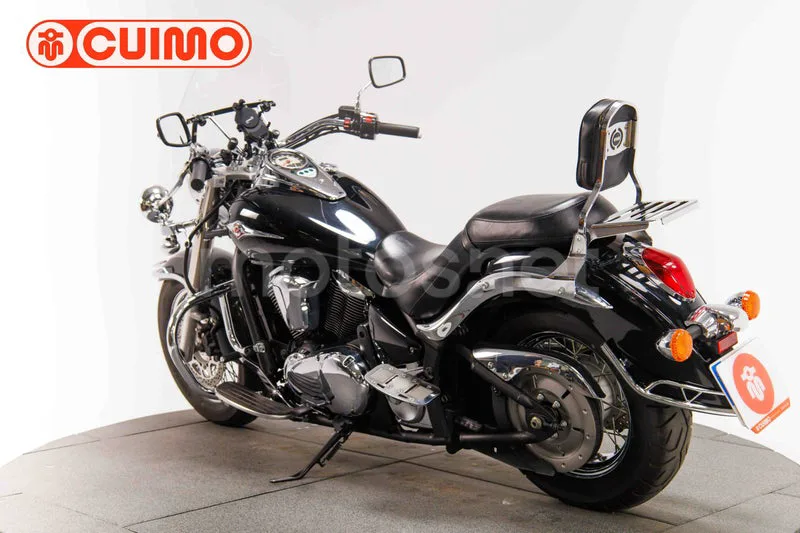 Kawasaki VN900 Classic - Vista 6
