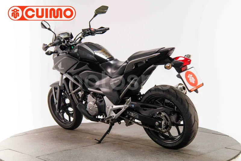 Honda NC700X - Vista 6