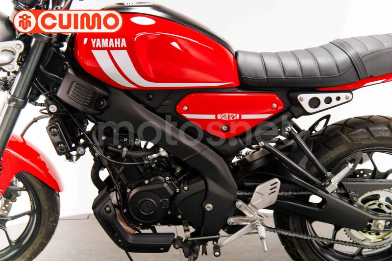 Yamaha XSR125 - Vista 45