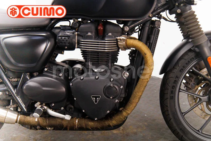 Triumph Street Twin - Vista 21